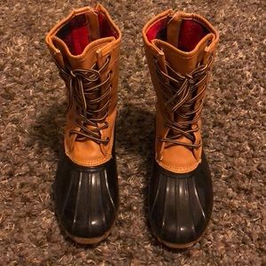 Duck Boots